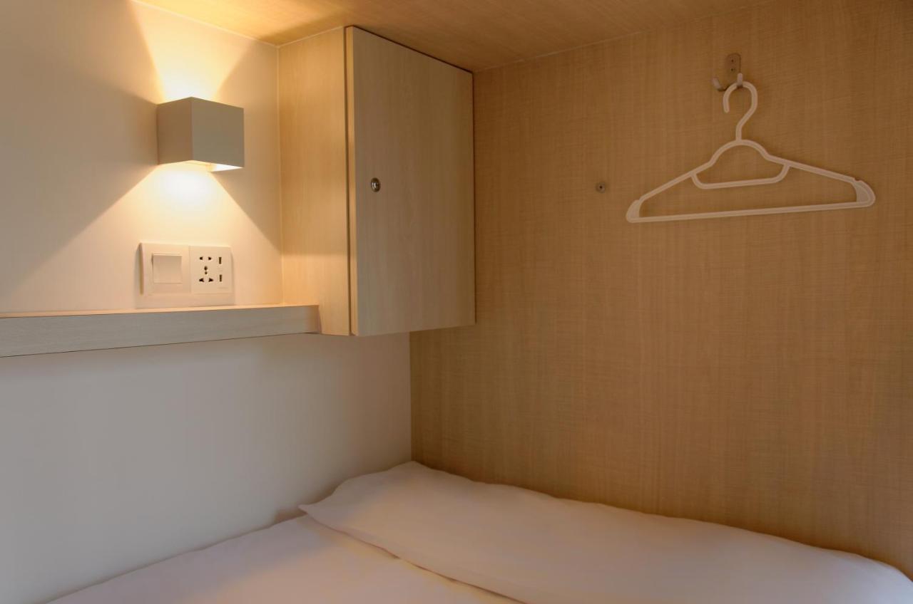 Bulatan Hostel Tanjong Aru Kültér fotó